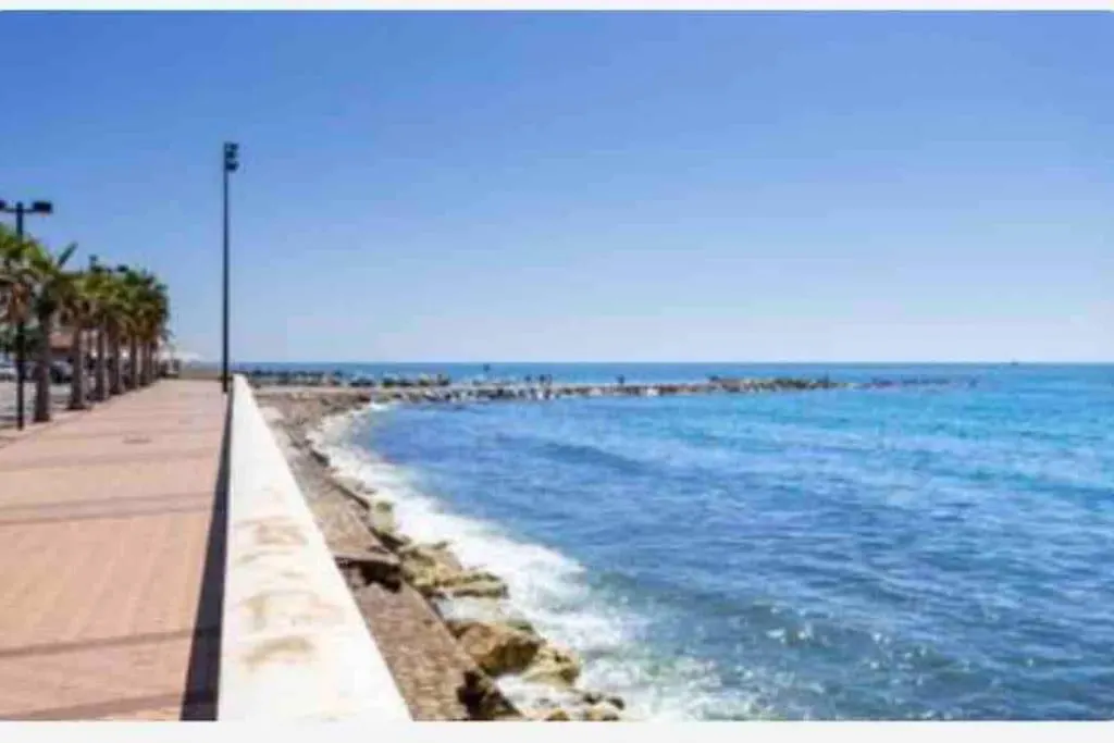 Apartamento Primera Linea De Playa Fuengirola